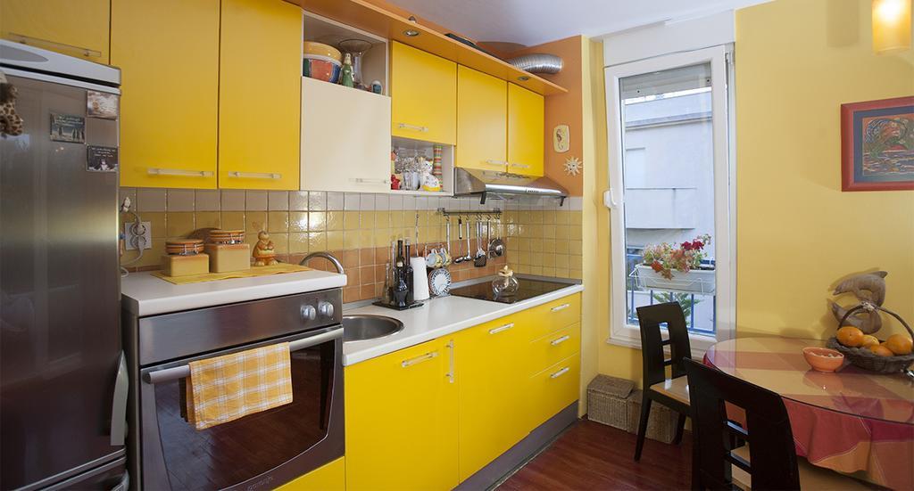 Apartment Sunny Yellow - With Balcony And Parking Place, Split Bilik gambar