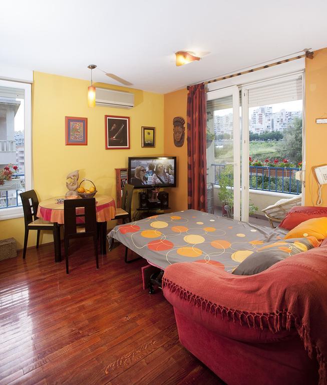Apartment Sunny Yellow - With Balcony And Parking Place, Split Bilik gambar